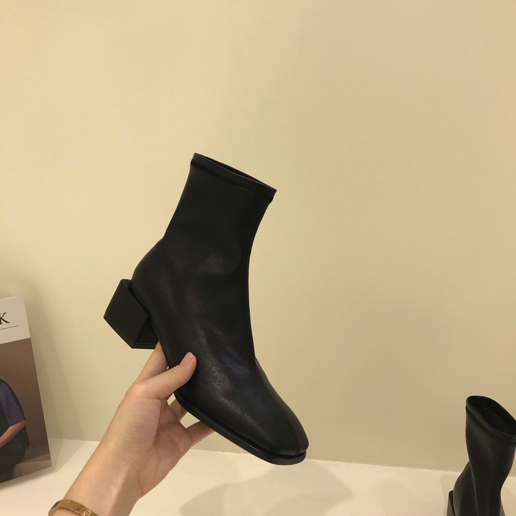 Giày Bốt Cao Gót Mũi Vuông Phong Cách Anh Quốc Thời Trang Xuân Thu Mới Cho Nữ