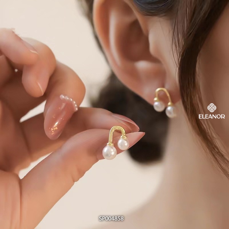 Bông tai nữ ngọc trai nhân tạo Eleanor Accessories viền cong phụ kiện trang sức nhỏ xinh tinh tế