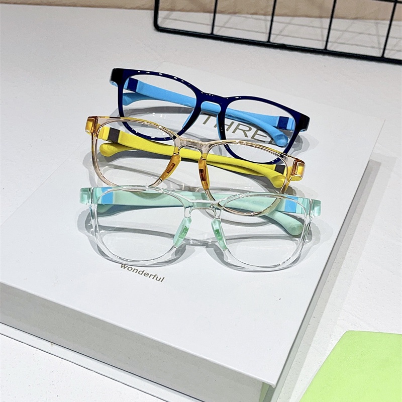 Mắt Kính Chống Ánh Sáng Xanh Gọng Tròn Bằng Silicone Thời Trang Mới Cho Bé