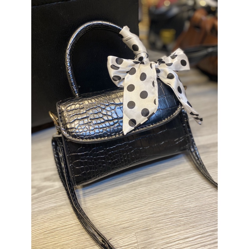 Túi Xách Nữ Giá Rẻ ♥️FREESHIP♥️ Túi Đeo Chéo Nữ Vân Da Rắn Tặng Kèm Khăn 355