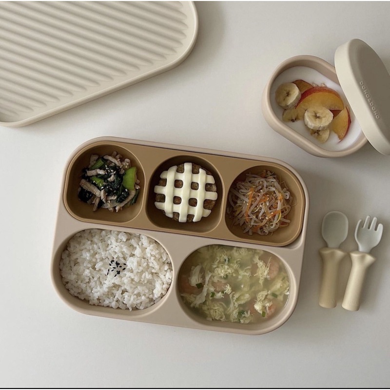 Khay ăn dặm/ bát ăn dặm đế hít cho bé silicon cao cấp Donodono mamazone Hàn Quốc