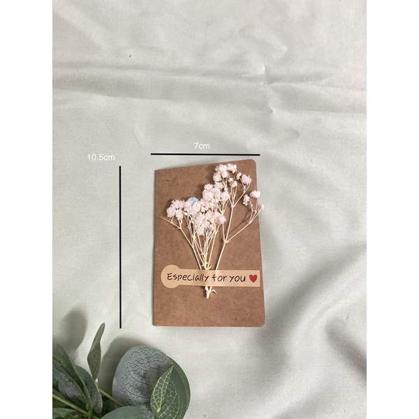 Thiệp giấy vintage trang trí hoa khô thủ công