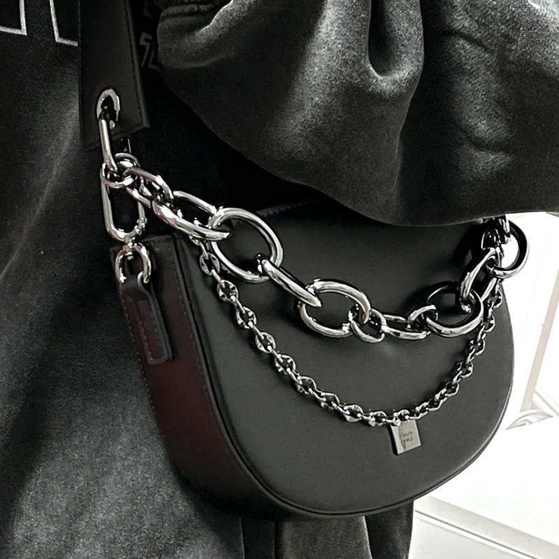 Ielgy Túi Xách Đeo Chéo Hình Bán Nguyệt Màu Đen Phối Dây Xích Thời Trang Cho Nữ