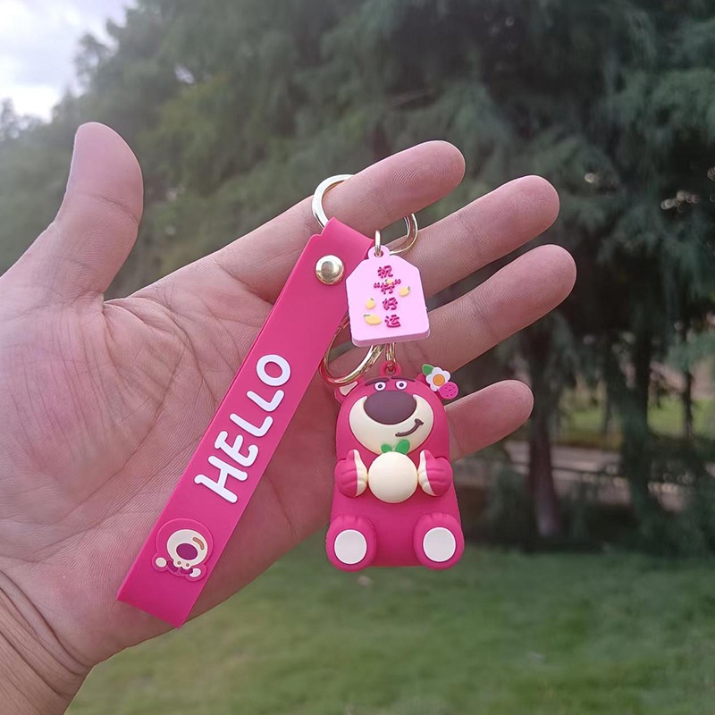 Móc Khóa Hình Gấu Dâu Tây Hoạt Hình Dễ Thương