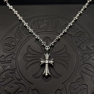 Vòng cỗ chromehearts thánh giá có đá