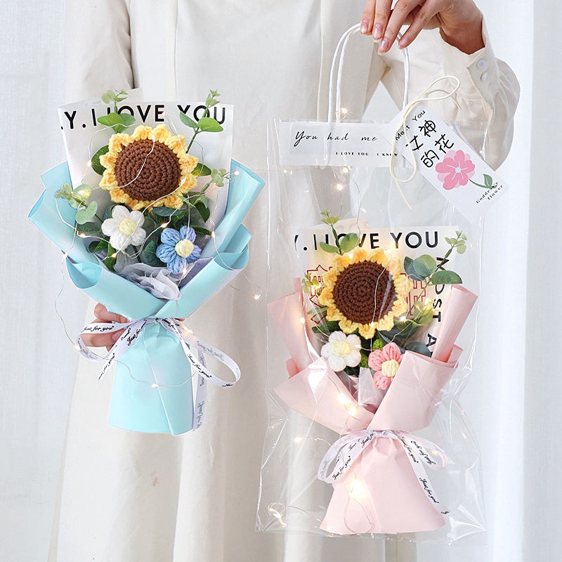 Bó Hoa Nhân Tạo Đan Len Thủ Công Có Đèn LED Dùng Làm Quà Tặng Lễ Hội