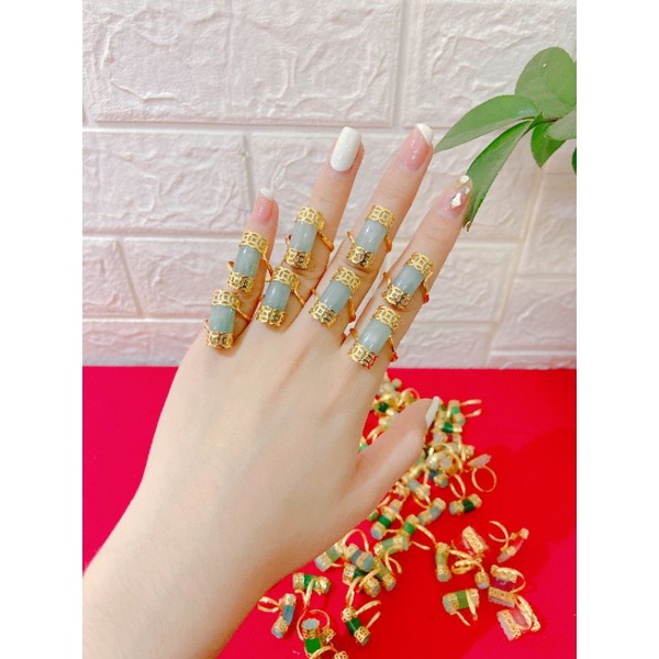 Nhẫn ngọc thạch vàng 6k