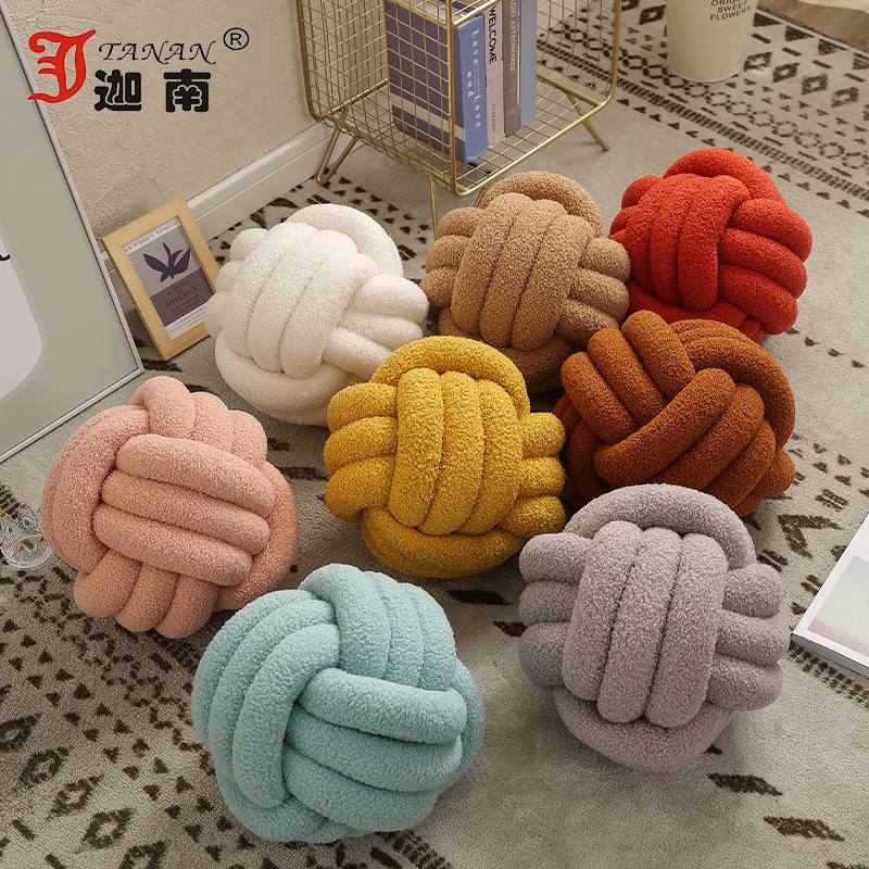 Gối Tựa Lưng Hình Cầu Thắt Nút Bằng Nhung Lông Cừu Trang Trí Phòng Khách