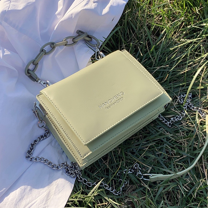 Túi Đeo Chéo Dáng Vuông Nhỏ Phối Dây Đeo Sợi Xích Thời Trang Cho Nữ