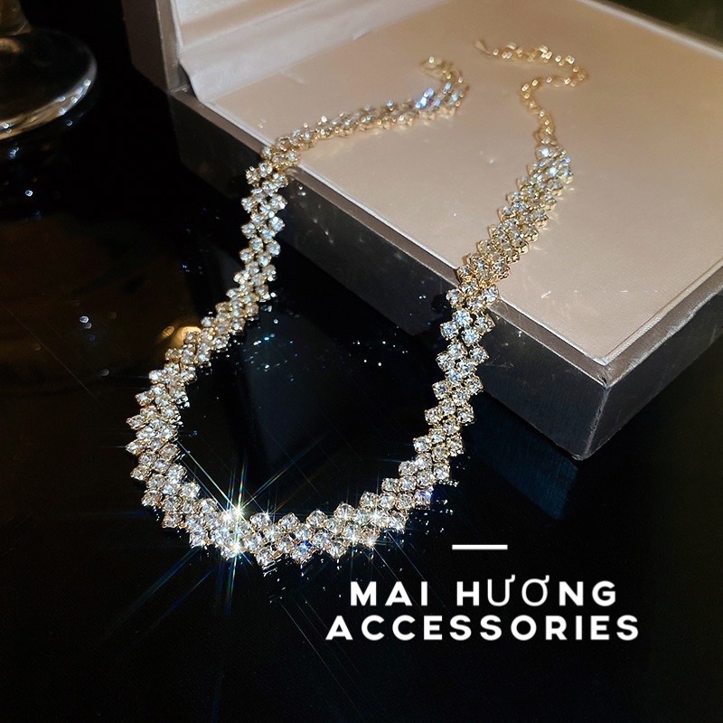 Chocker đá siêu sang