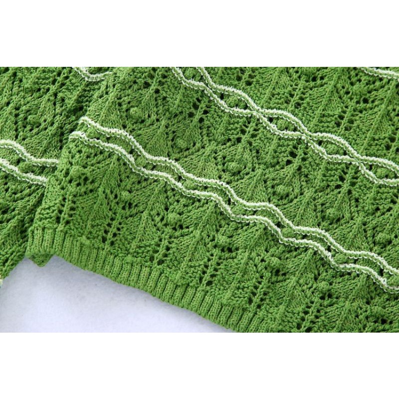 Made in Morocco - Áo Zara len croptop tay dài màu xanh lá sọc trắng YO50