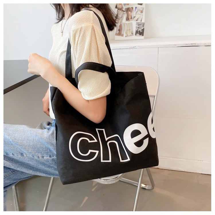 Túi tote vải canvas CHEE phong cách trẻ trung cá tính đựng vừa laptop 14inch có khoá kéo