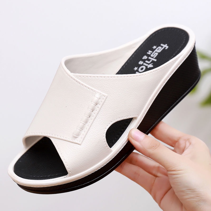 Dép Đế Xuồng Chống Trượt Thời Trang Mùa Hè Cho Nữ