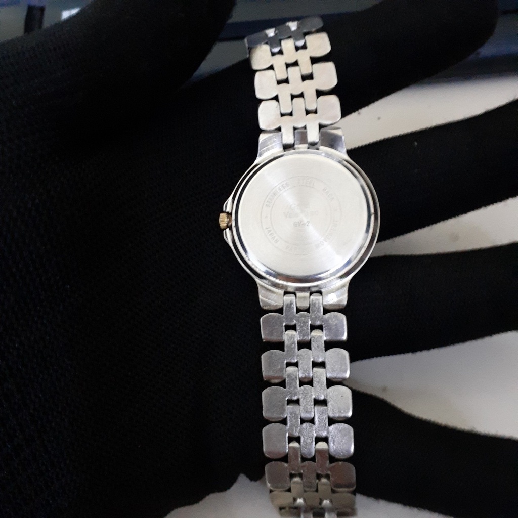 Đồng hồ đeo tay nữ Garel Valentino 2hand máy Nhật