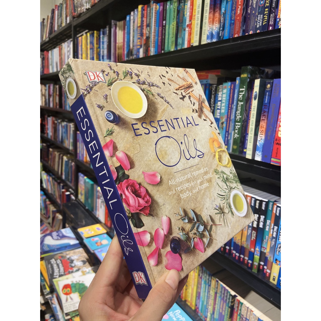 Sách - Essential Oils