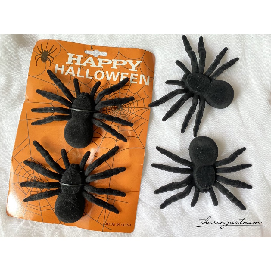 Nhện trang trí Halloween