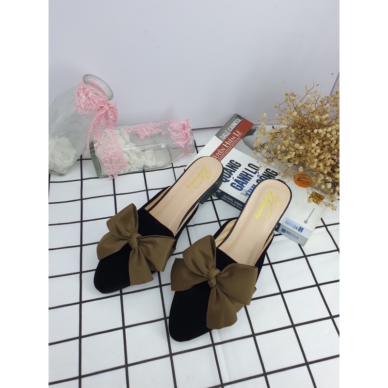 Sục nơ nâu nhung đen