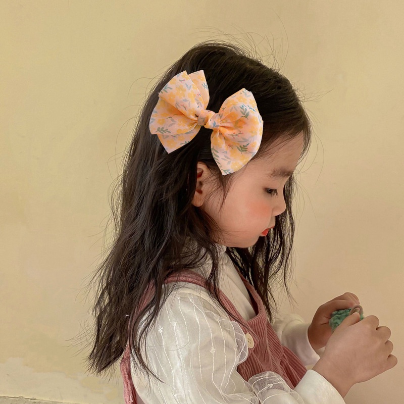 Kẹp tóc công chúa cho bé