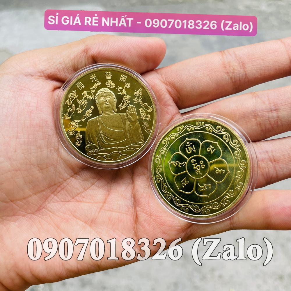 Đồng Xu Hình Phật Tổ A Di Đà - Vật phẩm phong thủy May Mắn Bình An, mẫu NGỒI, tặng túi gấm đỏ