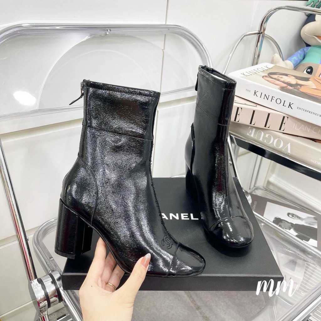 Bốt da lì khóa sau,💖FREESHIP💖,Full hộp 2 màu đen kem