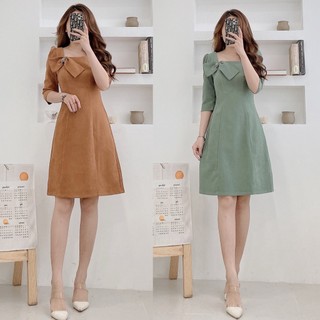 Váy nhung tăm cổ nơ lệch
