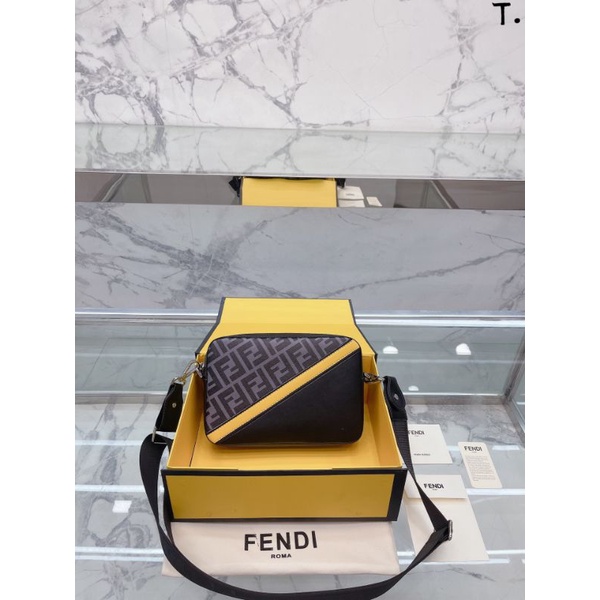 Túi đeo chéo nam 4 màu họa tiết sz23x15cm bản chuẩn đẹp nét căng fullbox