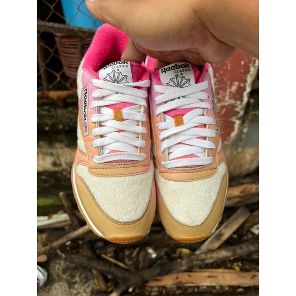 Giày Reebok chính hãng size 39