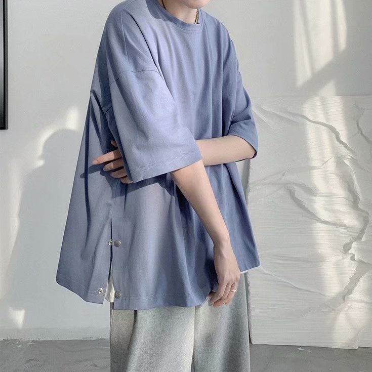 Áo Thun Ngắn Tay Dáng Rộng Xẻ Tà Màu Trơn Đơn Giản Thời Trang Mùa Hè Cho Nam