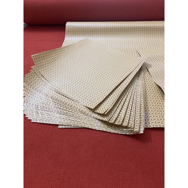 Giấy decal làm lồng chim, giấy decal dán đáy lồng chim nhiều kích thước