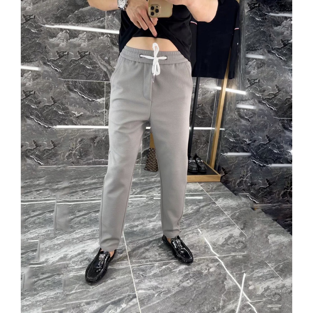 Quần Jogger Lá Dứa