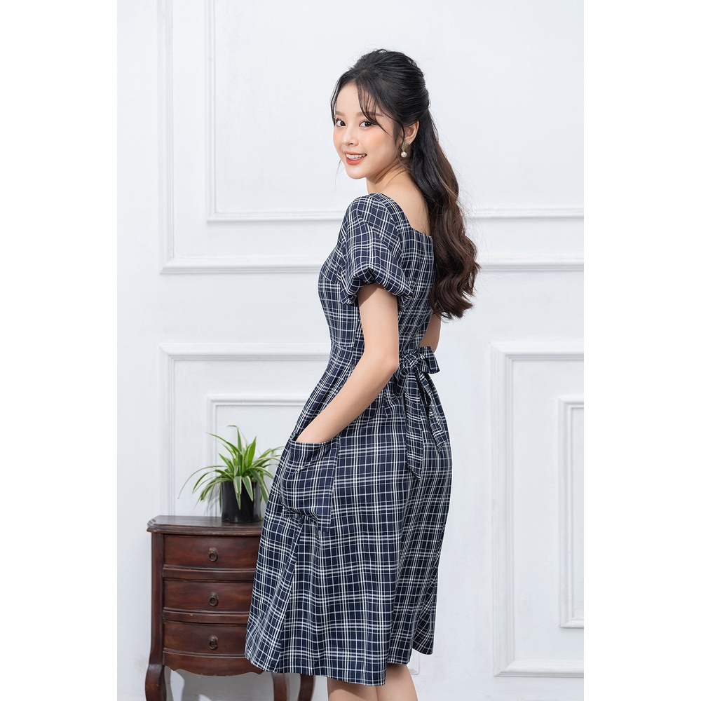 Váy Công Sở Thiết Kế LUPERI Cô Vuông Thanh Lịch, Cách Điệu Túi Tiện Lợi, Chất Liệu Kẻ Hàn Cao Cấp LFV3274