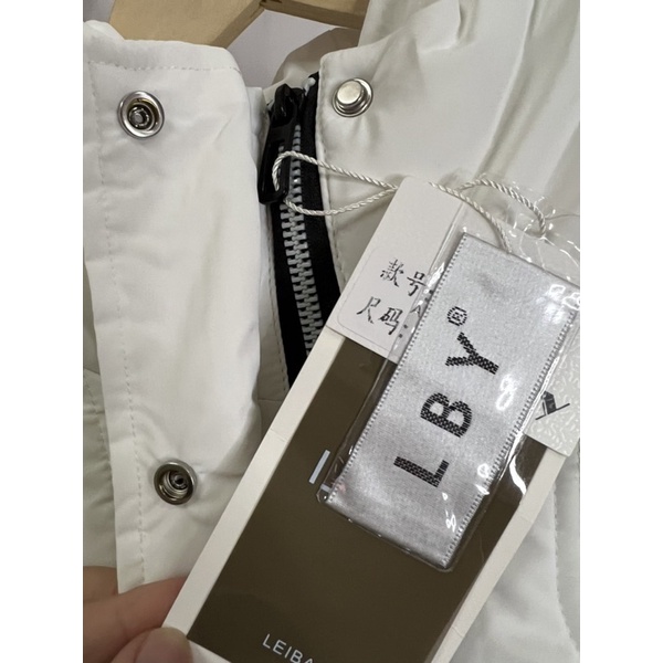 Áo khoác phao Lovis dáng mới chất mịn mới 2022