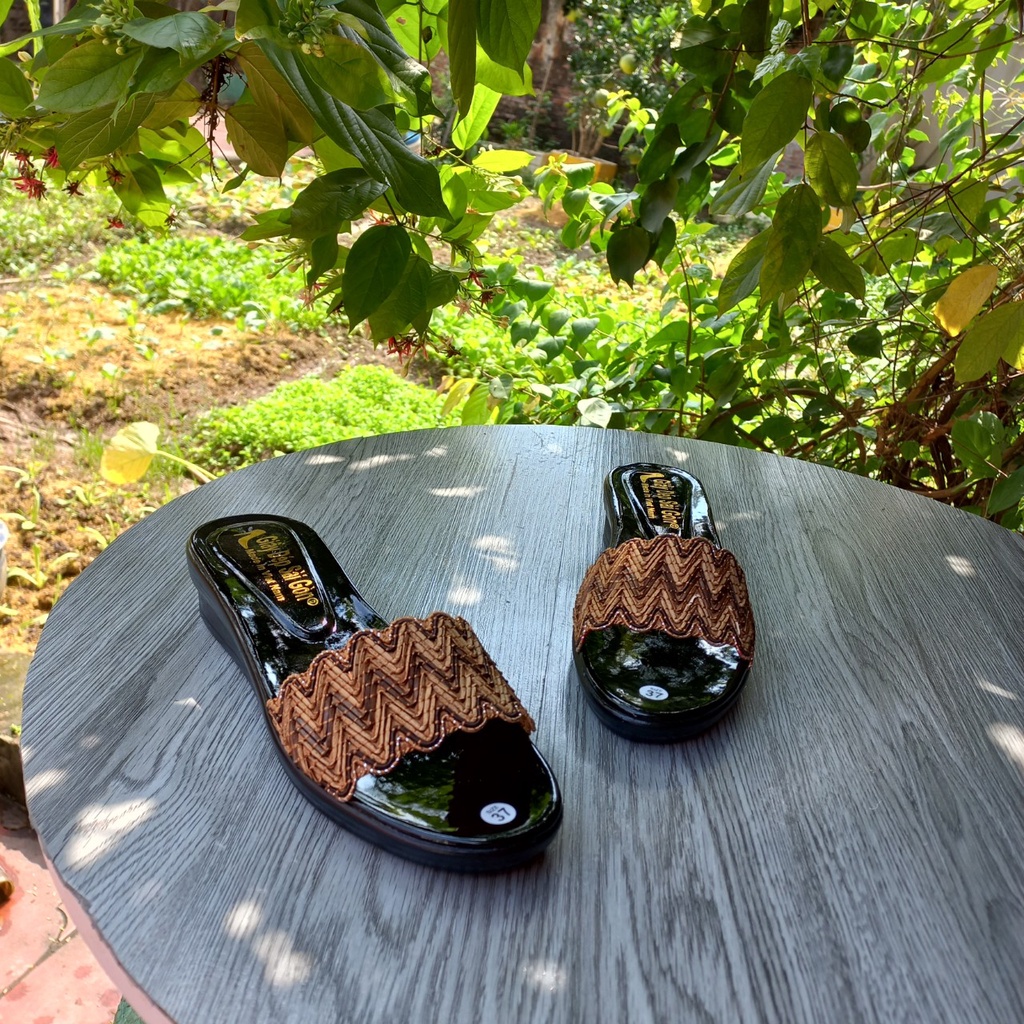 Dép trung niên cực đẹp cực độc