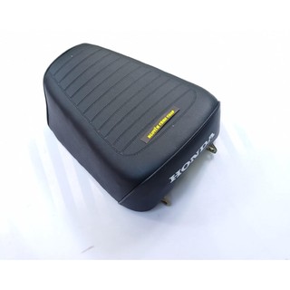 Yên màu đen xe CD 50