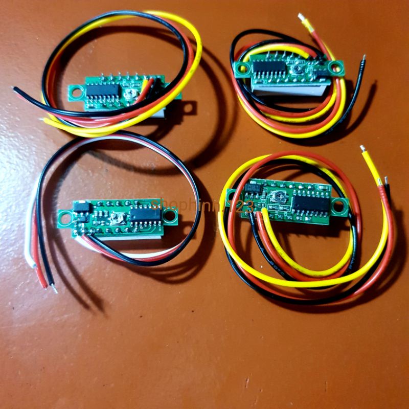 Vôn kế điện tử mini 0.28 inch 3 dây .3,5v-30v