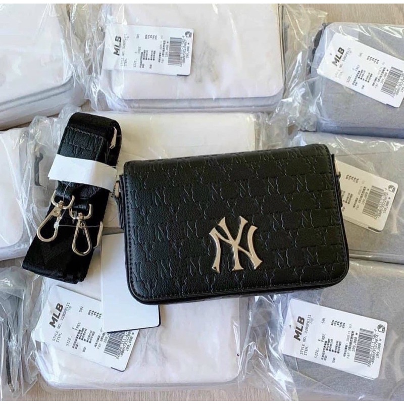 Túi đeo MLB tag đầy đủ