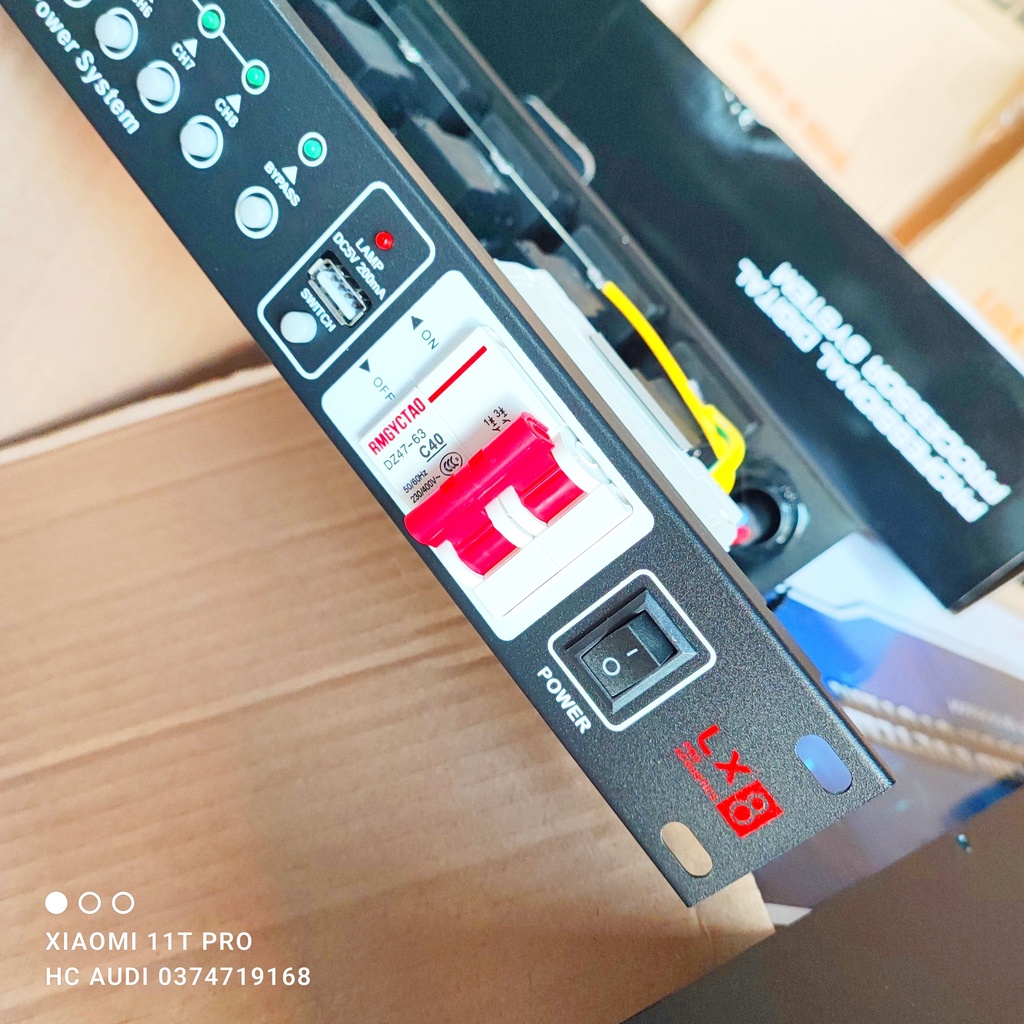 Quản lý nguồn DBX LX8 LX 8 mười ổ thế hệ mới , tặng đèn chiếu sáng