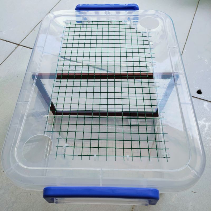 Thùng nhựa 10L-15L nuôi Hamster có vách ngăn đôi