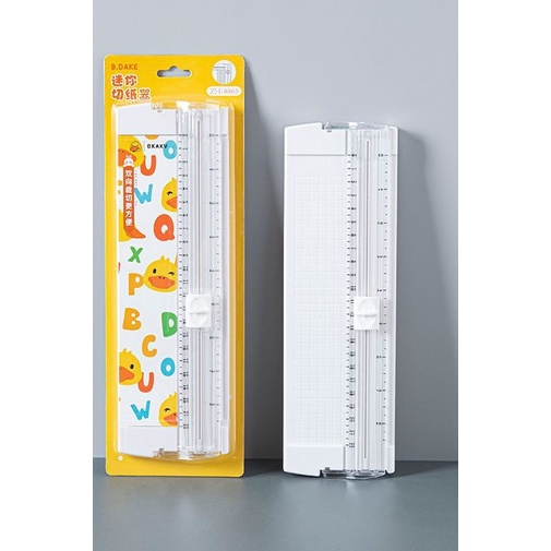 Bàn cắt giấy A4,a5 học sinh dễ thương