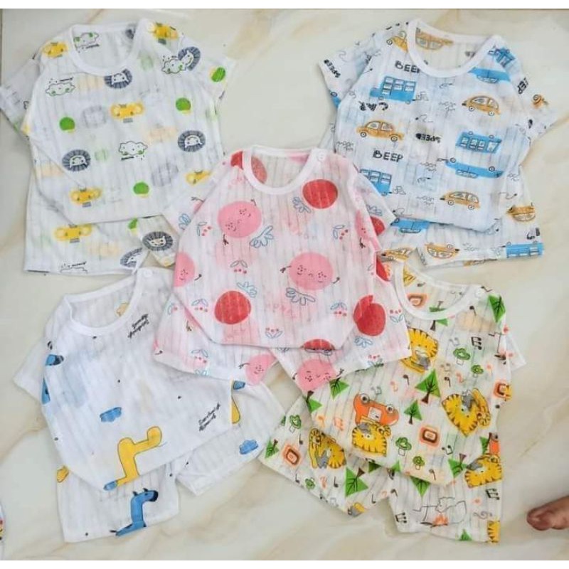 Bộ quần áo Cotton giấy cộc tay màu trắng họa tiết dễ thương cho bé