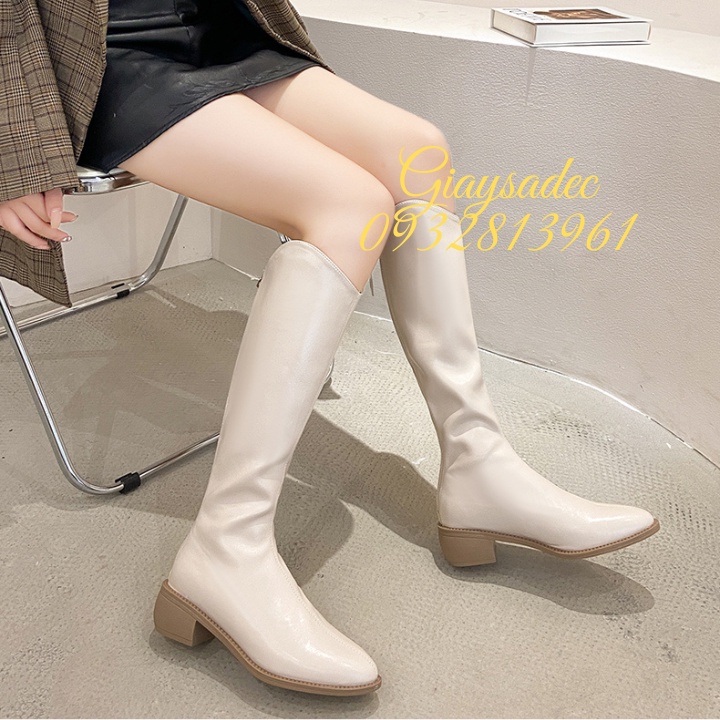 Boot ngang gối miệng xéo đế 5cm màu kem GBCL31K