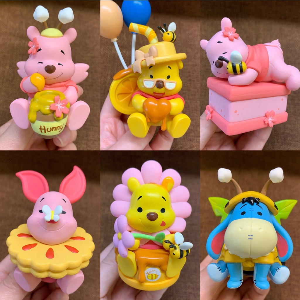 Siêu Chất Lượng Cao!Búp Bê Gấu Pooh Và Dâu Tây Trang Trí Bánh Kem Xinh Xắn