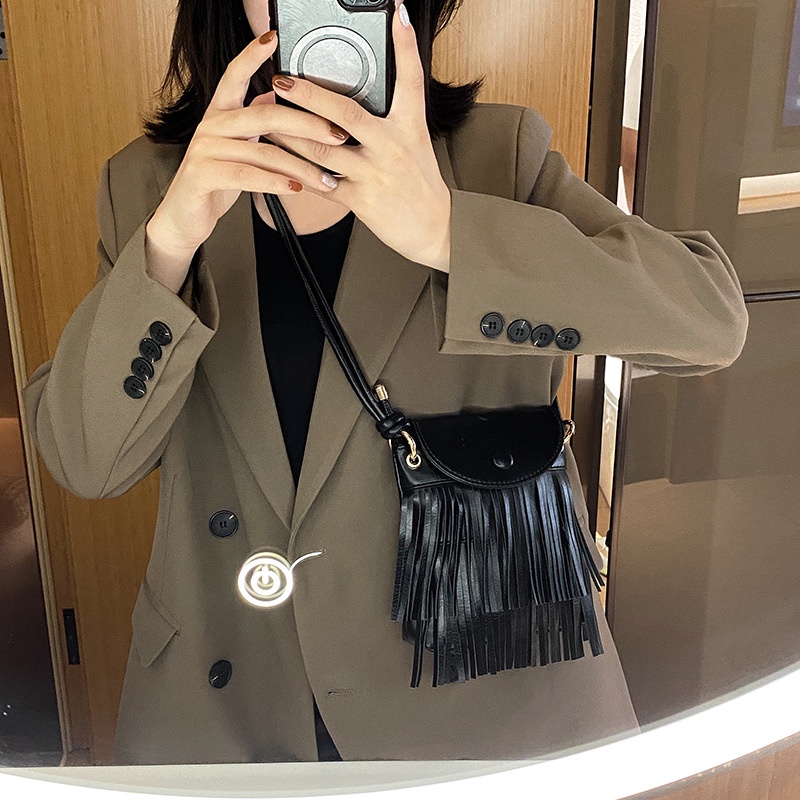 Túi Đeo Chéo Đựng Điện Thoại Thiết Kế Tua Rua Phong Cách Retro