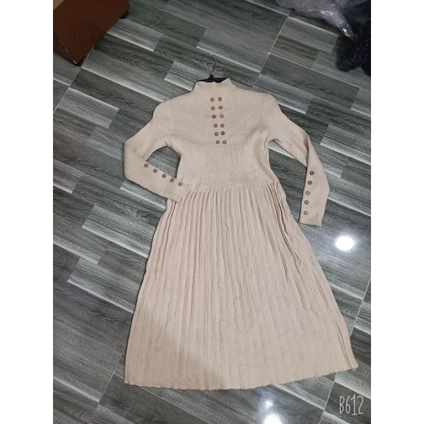 Đầm len siêu phẩm