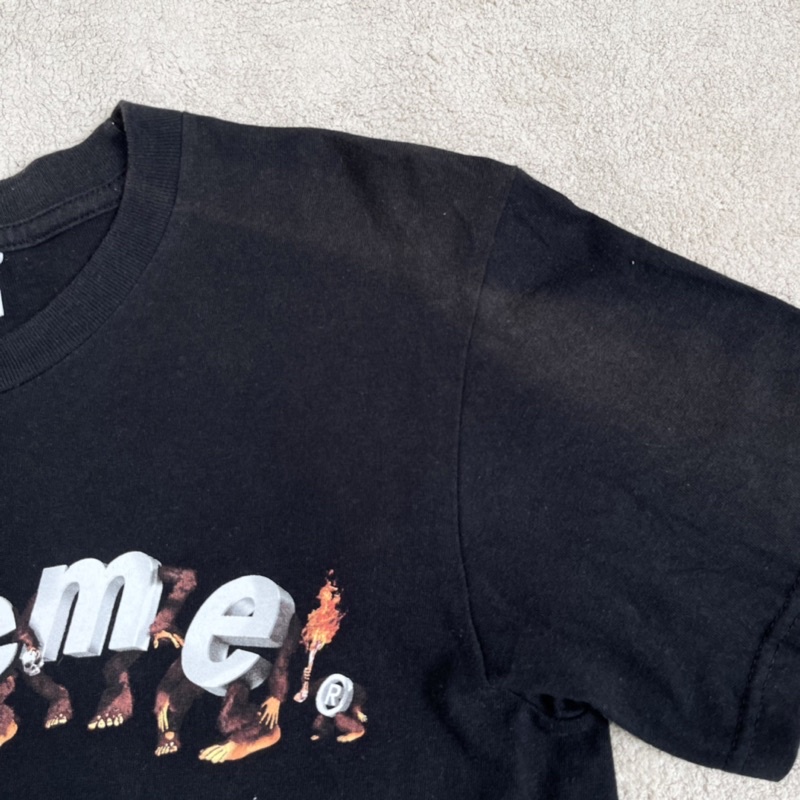 Áo thun Supreme đen size S