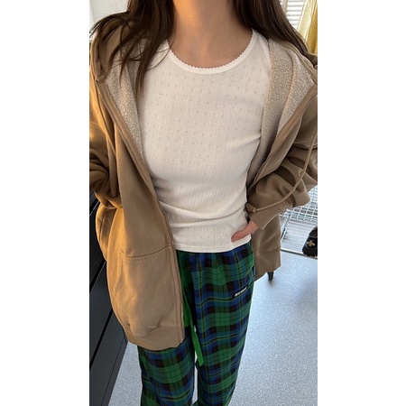 Obiloveyouu - Áo knit dài tay Brandy