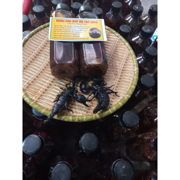 1 chai xoa bóp bọ cạp Sapa