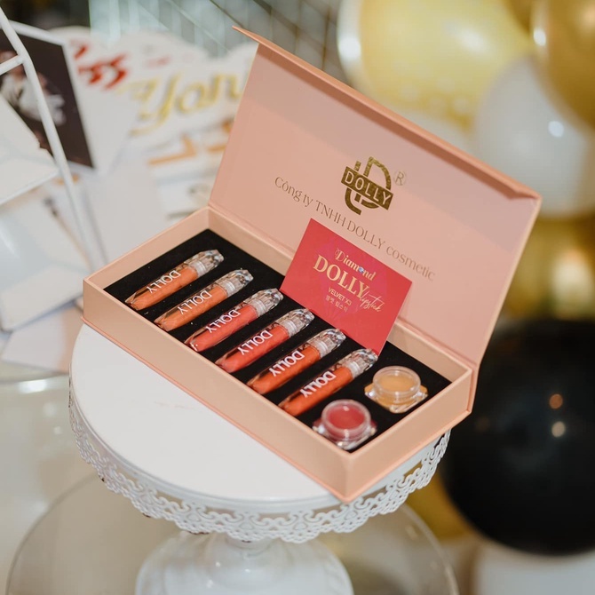 Son Kem Lì DOLLY DIAMOND VELVET Không Chì Cao Cấp NEW 2022 + TẶNG 2 DƯỠNG MÔI