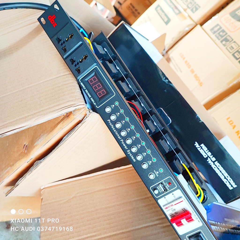Quản lý nguồn DBX LX8 LX 8 mười ổ thế hệ mới , tặng đèn chiếu sáng