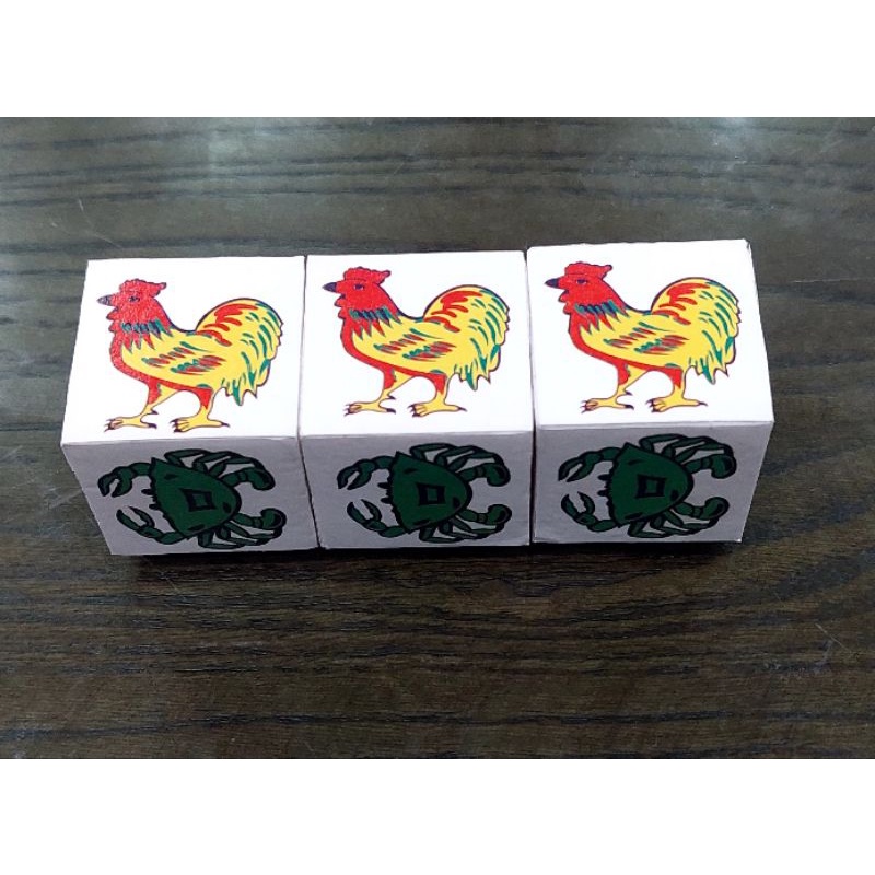 Hột xốp bầu cua/hột bầu cua làm bằng xốp/ 3 hột lắc bầu cua làm bằng xốp